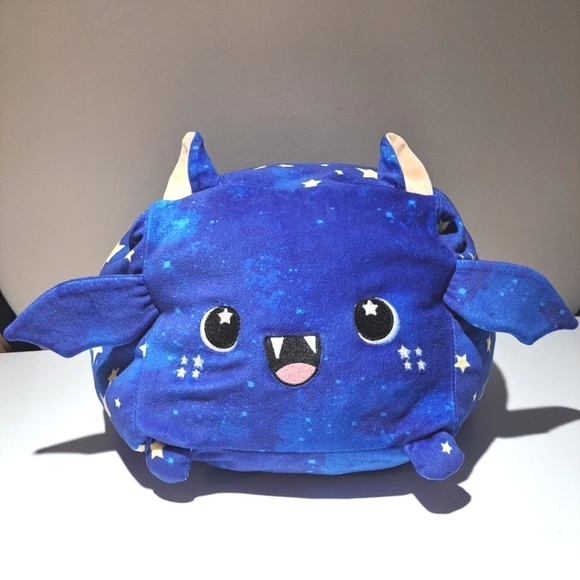 Moosh moosh | Orion blue & yellow stars cute squishmallow like toy - Picture 2 of 10